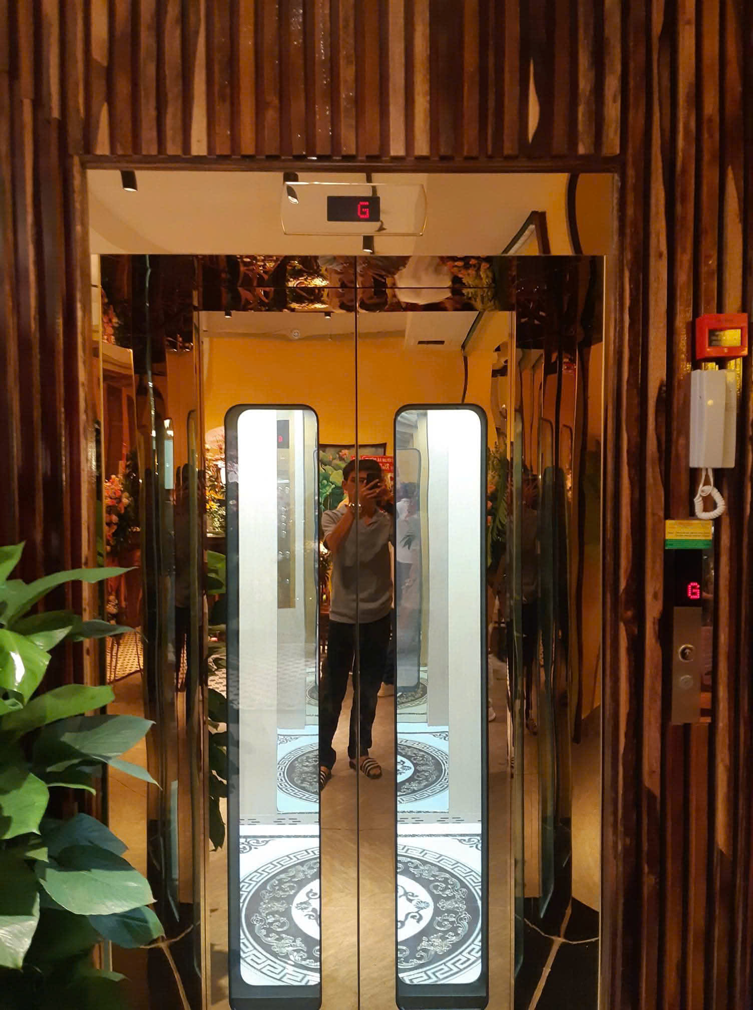 Nhà Ở Tư Nhân